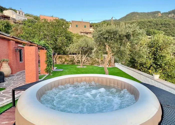 Tenuta Le Maria Al Monte * Forio (Isola d'Ischia)