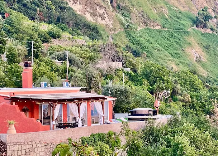 Tenuta Le Maria Al Monte Forio (Isola d'Ischia)