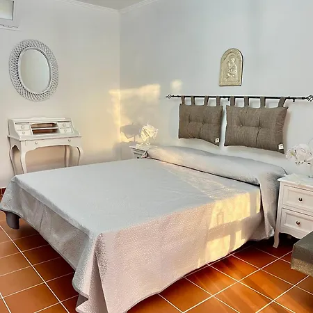 Tenuta Le Maria Al Monte Apartmán Ischia